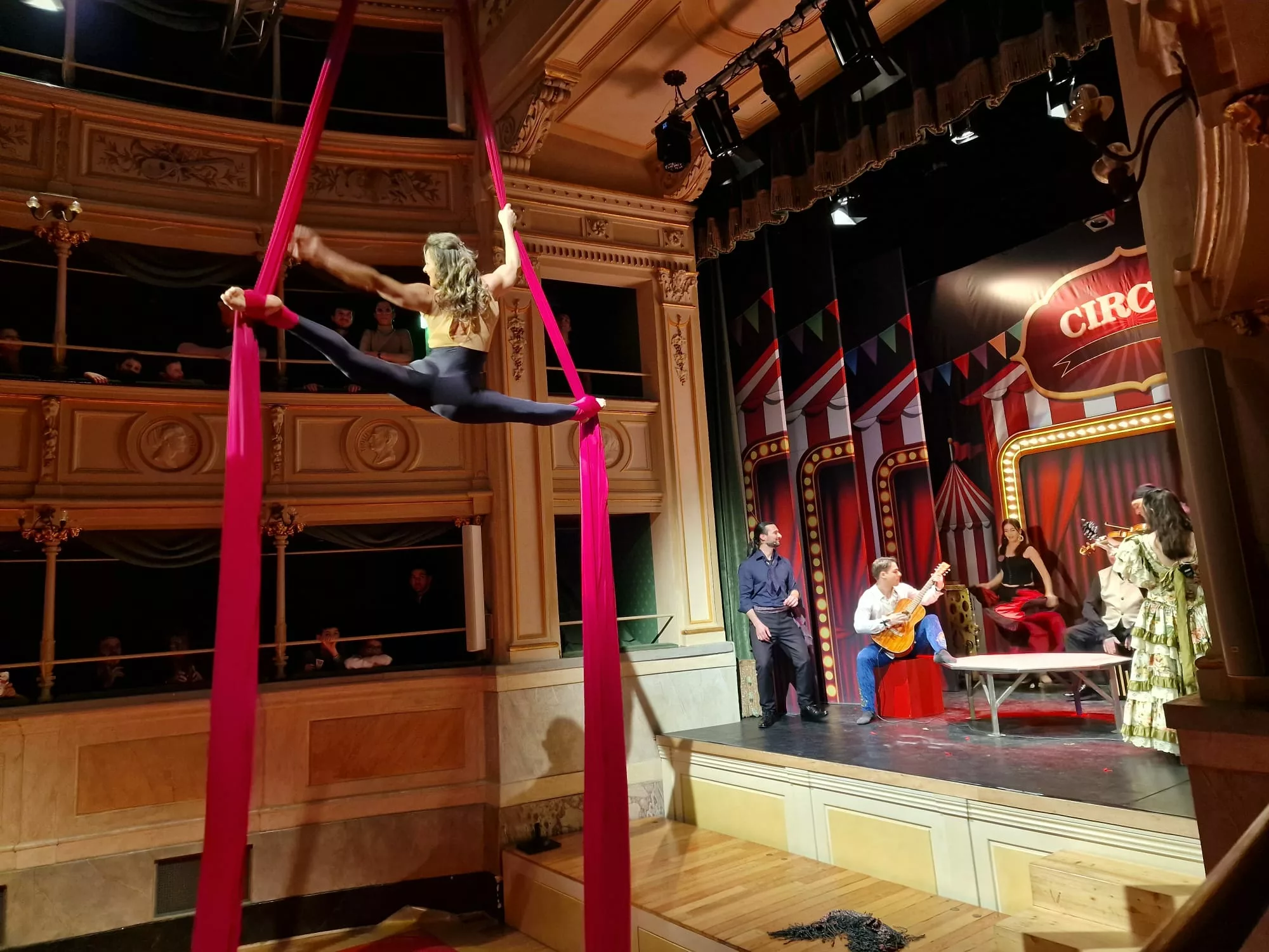 Tornano i “fenomeni” di Paride Orfei al Circo Teatro Gerolamo di Milano